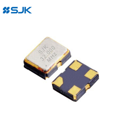 SMD 2520 TCXO 32.000MHz 1.8-3.3V مخرج موجات الجانبية المقطعة ± 0.5ppm -40~+85°C