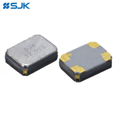 1612 SMD TCXO أو VC-TCXO 10~52MHz 1.8V~3.3V ±0.5ppm -40~+85°C مخرج موجة السينية المقطعة
