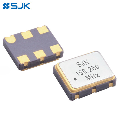 SMD 3225 VCXO مع مخرج CMOS 3.3V ± 50ppm -40 ~ + 85 °C لـ FPGA