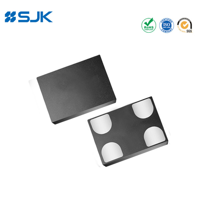 SMD 4 Pads 3225 MEMS Oscillator 33.33333MHz 1.8V لتطبيقات Ethernet -40- 85C ± 20ppm